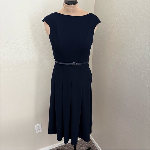 ELIZA J Bateau Neck Cap Sleeve Midi Dress In Navy NEW - Picture 3 of 17